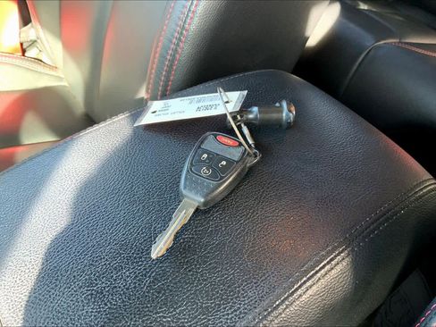 Used 2018 Jeep Wrangler Unlimited Rubicon image 13