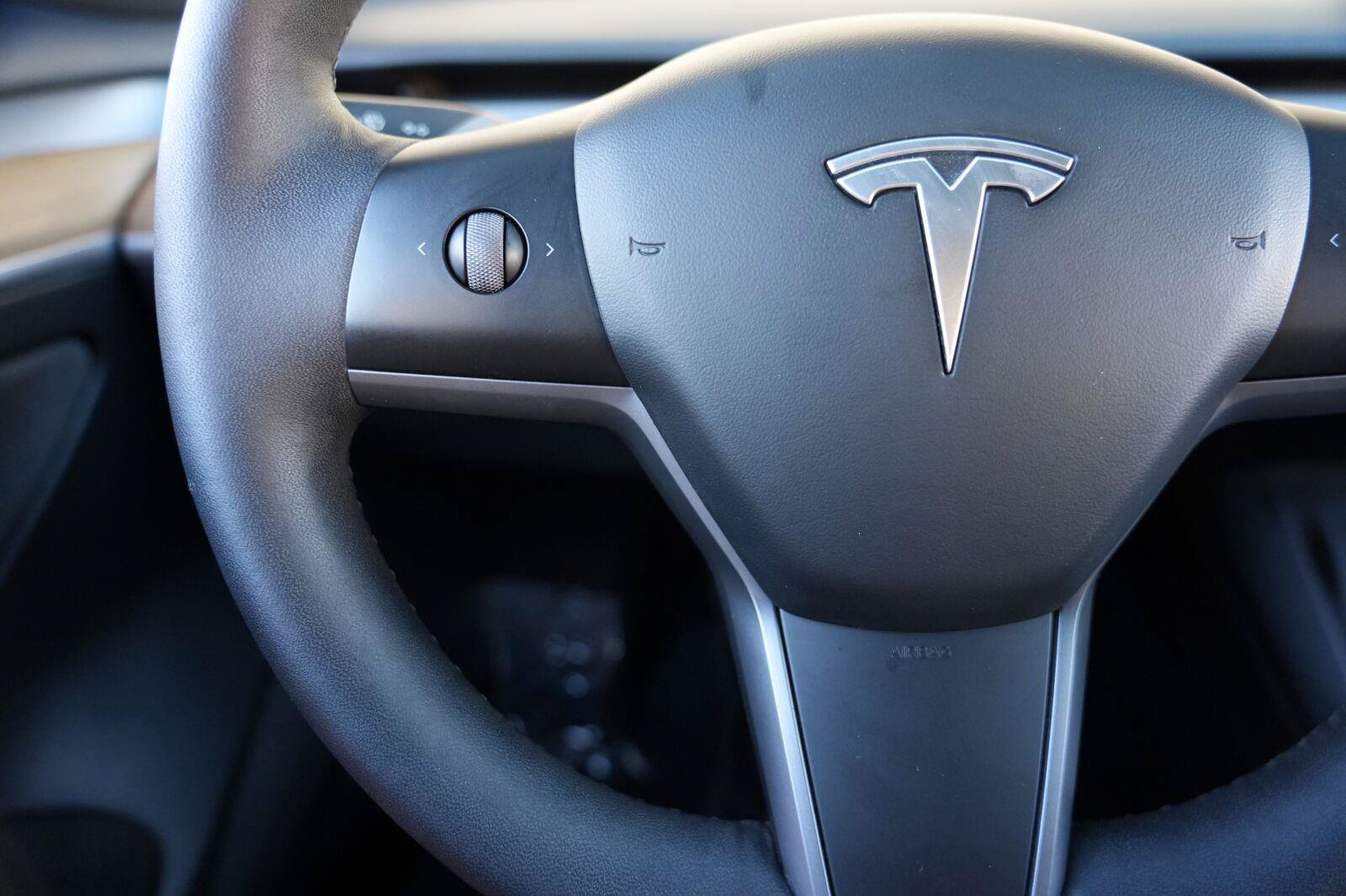 Used 2023 Tesla Model 3 Standard Range RWD image 19