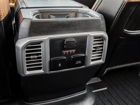 Used 2018 Ford F150 Platinum w/ Equipment Group 701A Luxury image 42