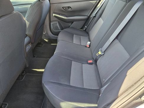 Certified 2024 Nissan Sentra SV FWD image 16