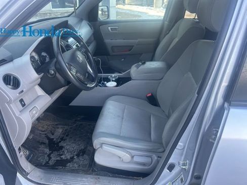 Used 2014 Honda Pilot LX image 11