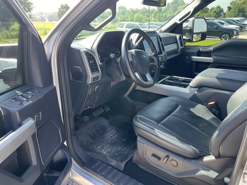 Used 2022 Ford F250 Lariat w/ Lariat Ultimate Package AWD/4WD image 5