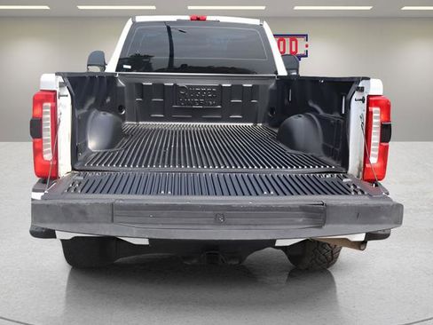 Used 2023 Ford F250 XL w/ STX Appearance Package AWD/4WD image 10