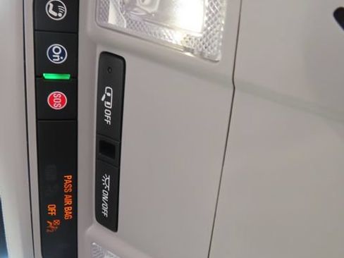Used 2024 Chevrolet Malibu LT FWD image 35