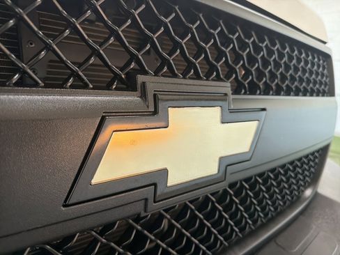 Used 2017 Chevrolet Express 2500 LS image 34