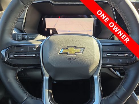 Used 2025 Chevrolet Colorado LT w/ LT Convenience Package image 24