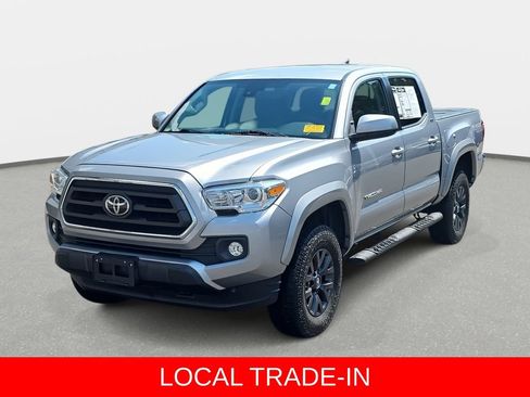 Used 2021 Toyota Tacoma SR5 RWD image 37