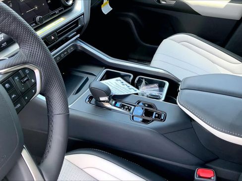 New 2026 Lexus TX 500h AWD image 7