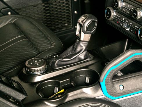 Used 2022 Ford Bronco Outer Banks w/ Sasquatch Package image 33