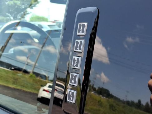 Used 2023 Ford F150 Tremor w/ 360 Degree Camera Package AWD/4WD image 18
