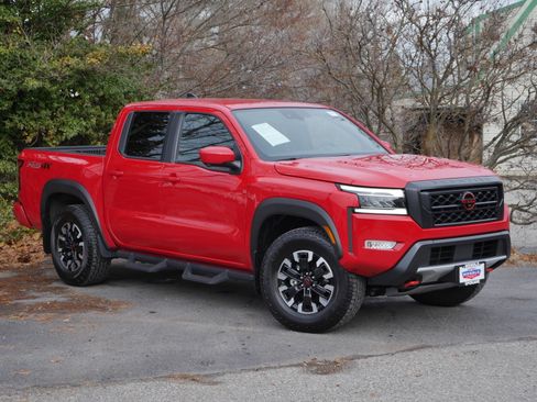 Certified 2024 Nissan Frontier PRO-4X w/ Pro Convenience Package image 32