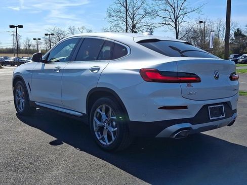 Used 2024 BMW X4 xDrive30i AWD/4WD image 4