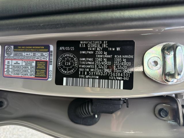Used 2025 Kia Sorento SX Prestige AWD/4WD image 25