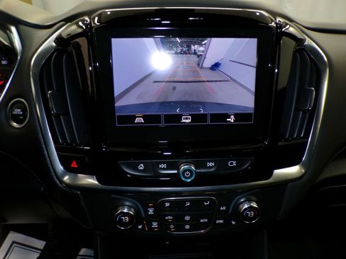 Used 2023 Chevrolet Traverse LT w/ LPO, Floor Liner Package image 29