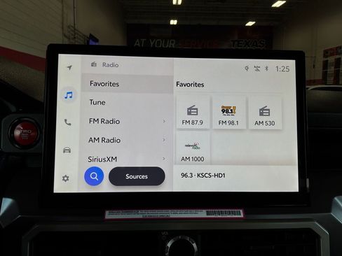 Used 2024 Toyota Tacoma TRD Off-Road w/ TRD Off Road Premium Package AWD/4WD image 42