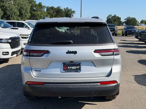 New 2026 Jeep Grand Cherokee L 4WD image 7