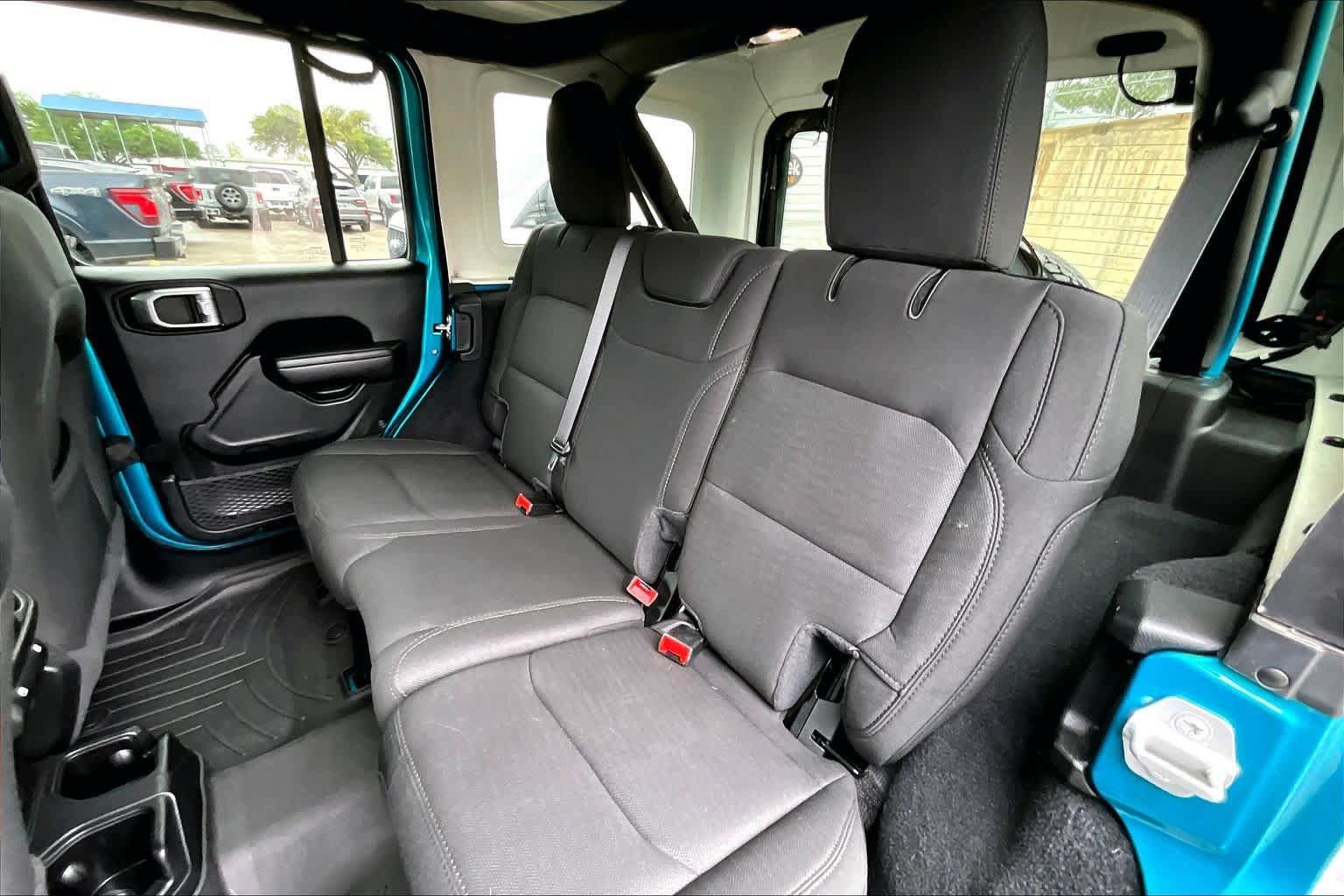 Used 2020 Jeep Wrangler Unlimited Sport S AWD/4WD image 20
