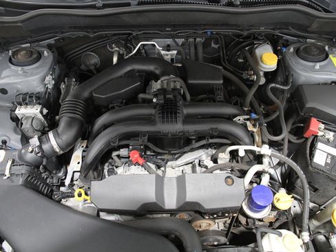 Used 2017 Subaru Forester 2.5i Premium w/ All-Weather Package image 22