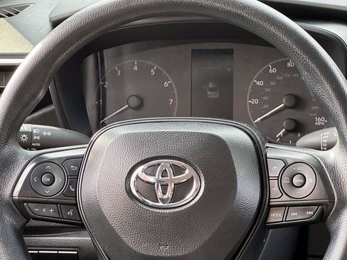 Certified 2025 Toyota Corolla LE w/ LE Premium Package FWD image 16