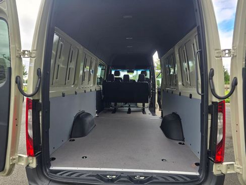 New 2026 Mercedes-Benz Sprinter 2500 image 13