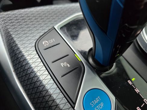 Used 2023 BMW i4 eDrive40 w/ M Sport Package image 46