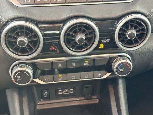 Used 2024 Nissan Sentra SV image 14