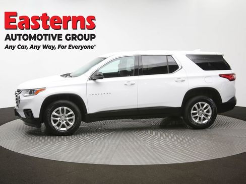 Used 2021 Chevrolet Traverse LS AWD/4WD image 58