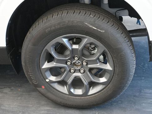 New 2026 Ford Maverick XLT AWD/4WD image 12