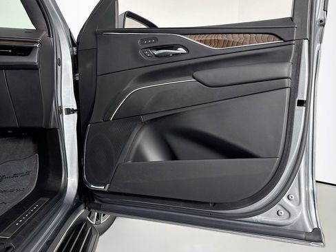 Used 2023 Cadillac Escalade Sport Platinum image 24