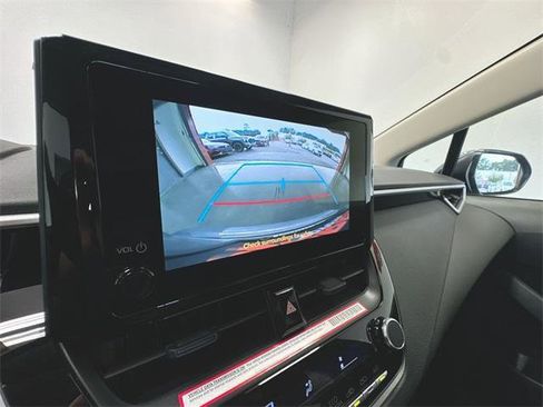 Certified 2024 Toyota Corolla LE image 18