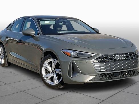 Used 2025 Audi A5 2.0T Premium w/ Convenience Package image 2