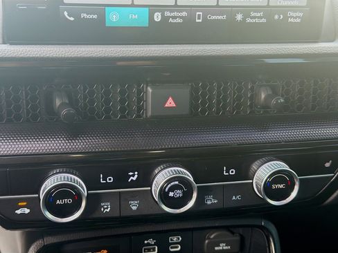 Used 2023 Honda CR-V EX-L image 15