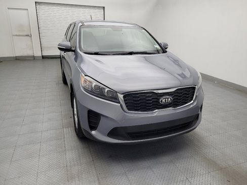 Used 2020 Kia Sorento LX FWD image 14