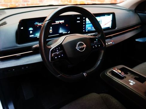 Certified 2023 Nissan Ariya FWD image 12