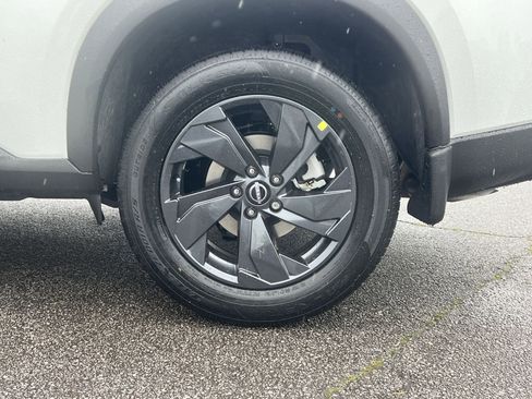 New 2026 Nissan Rogue SV image 27