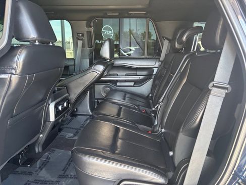 Used 2021 Ford Expedition XLT AWD/4WD image 22