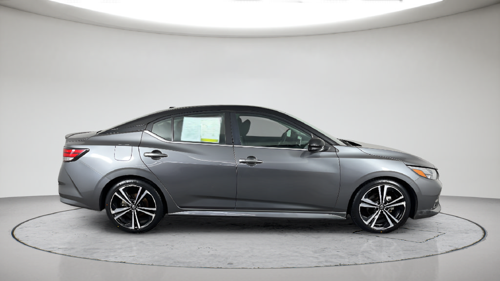 Used 2021 Nissan Sentra SR FWD image 6