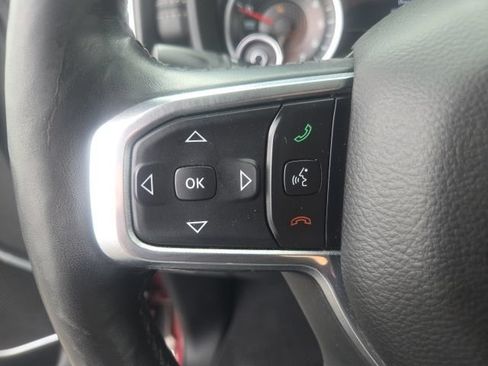 Used 2019 RAM 1500 Laramie RWD image 30