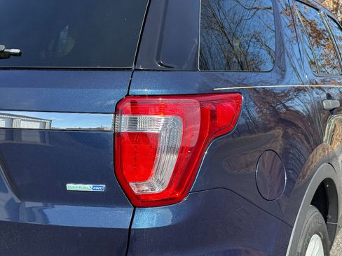 Used 2016 Ford Explorer 4WD image 8