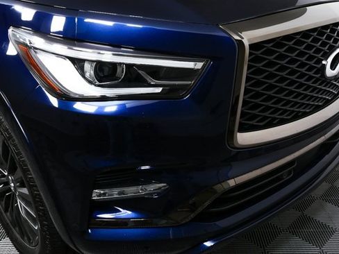 Used 2021 INFINITI QX80 Premium Select w/ All-Season Package image 34