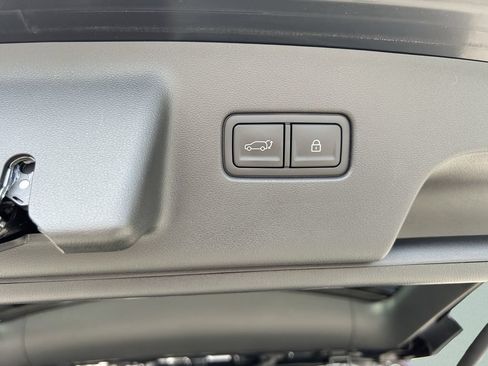 New 2026 Hyundai Palisade FWD Hybrid image 16