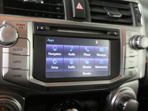 Used 2016 Toyota 4Runner SR5 image 19