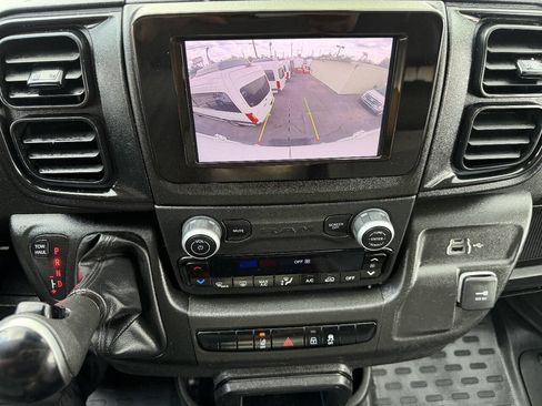 Used 2023 RAM ProMaster 3500 w/ Lane Management Group FWD image 10