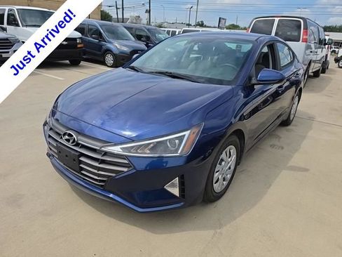 Used 2020 Hyundai Elantra SE FWD image 1