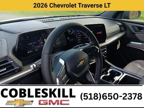 New 2026 Chevrolet Traverse LT w/ Sun and Wheel Package AWD/4WD image 12