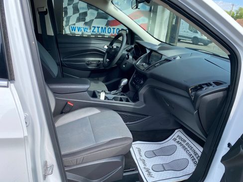 Used 2019 Ford Escape SE AWD/4WD image 12