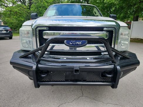 Used 2016 Ford F350 Lariat w/ Lariat Ultimate Package AWD/4WD image 2
