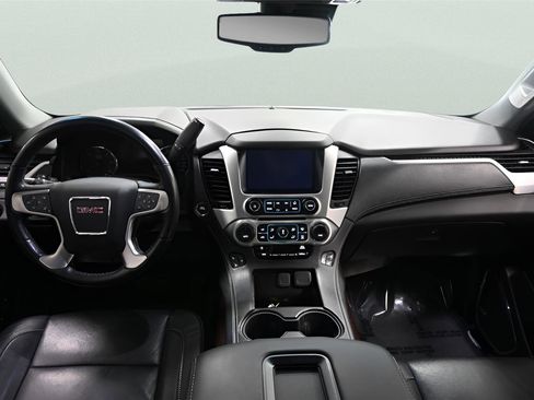 Used 2019 GMC Yukon SLT w/ Graphite Performance Edition image 15