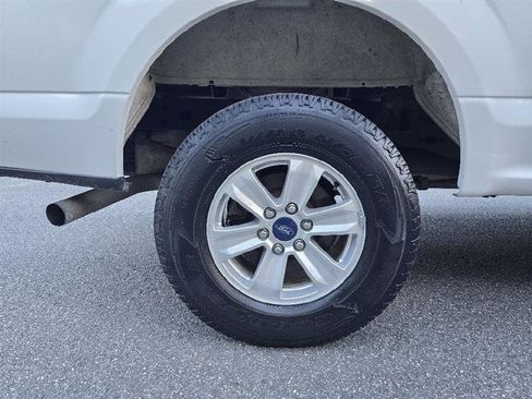 Used 2018 Ford F150 XL w/ Equipment Group 101A Mid AWD/4WD image 15