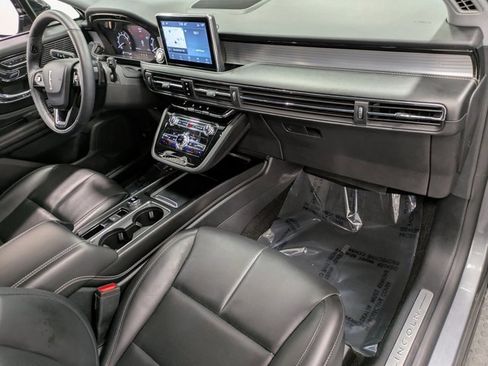 Certified 2022 Lincoln Corsair AWD w/ Equipment Group 101A image 29